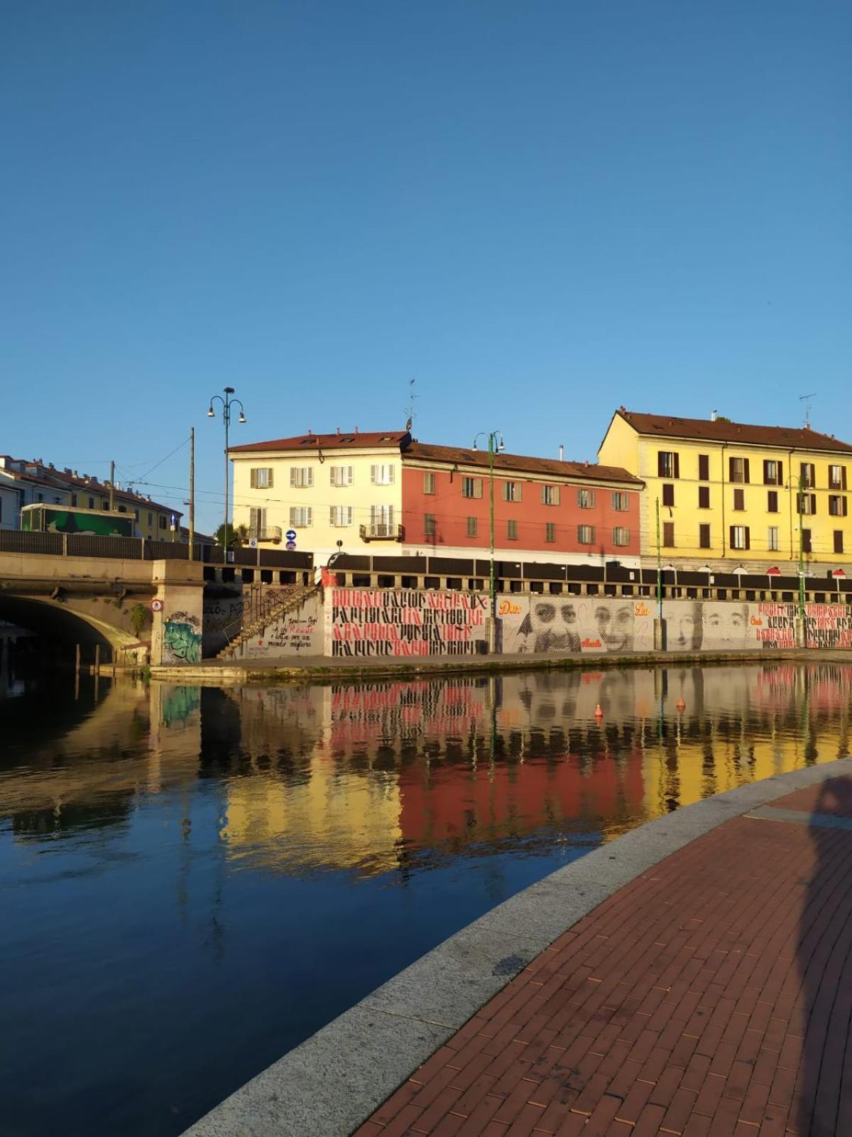 Camera Navigli Con Bagno Privato Μιλάνο Εξωτερικό φωτογραφία