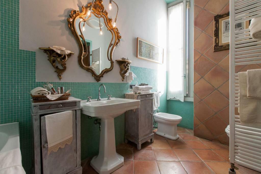 Camera Navigli Con Bagno Privato Μιλάνο Εξωτερικό φωτογραφία
